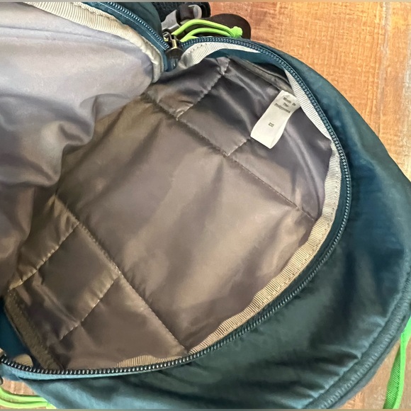 camelbak daystar 18 backpack EUC - Picture 6 of 10